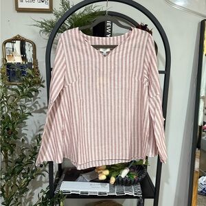 Hayden Blush and White Striped V-Neck Blouse size medium